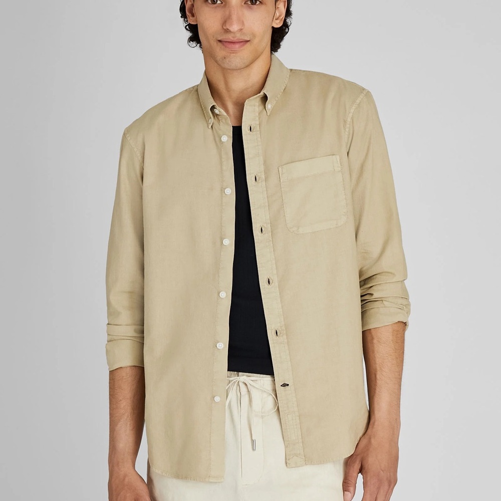 Club Monaco Slim Fit Linen Button Down Shirt Beige / Sand Small